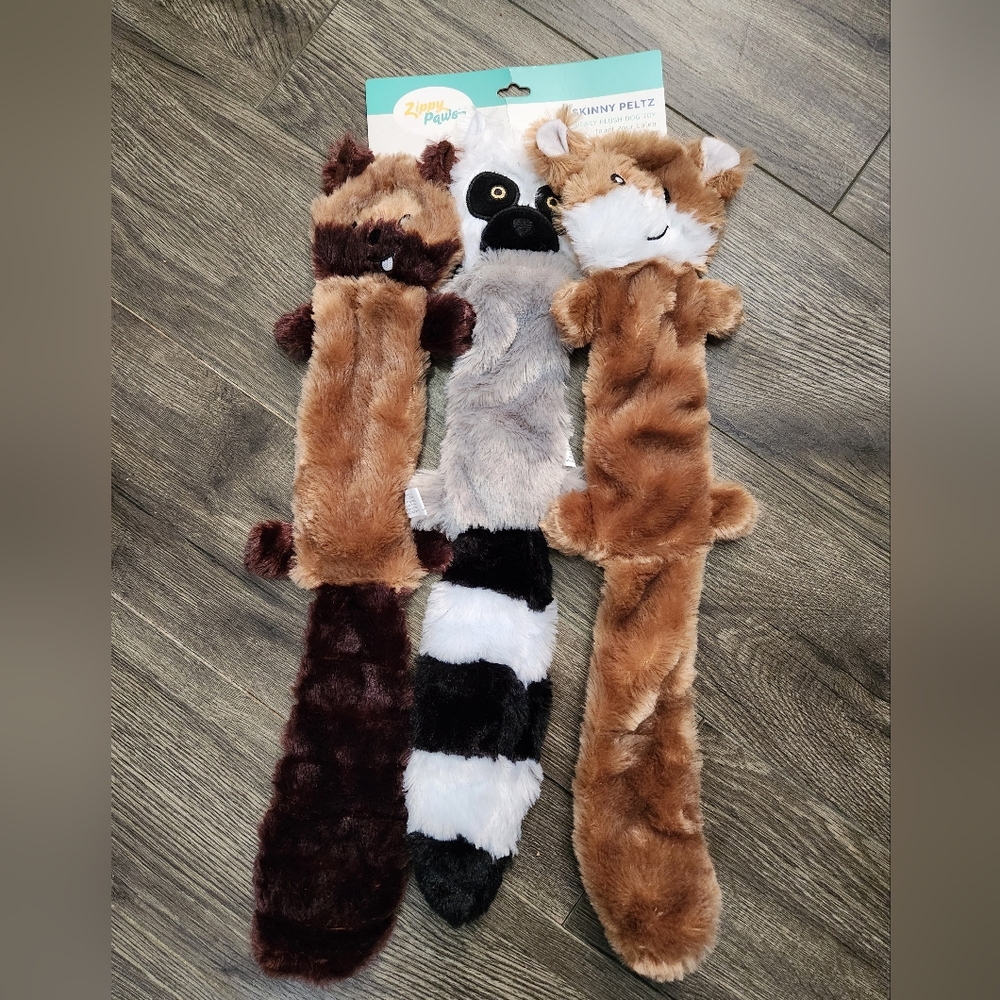 2/$22 NWT Zippy Paws Skinny Peltz 3pack